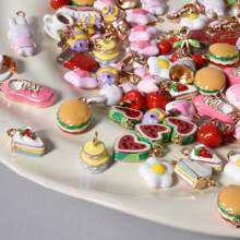 2 piezas/15 piezas/24 piezas Lindos dijes de aleación de zinc esmaltados con diseños 3D realistas de comida, animales, frutas, pasteles, sandía, corazón, cereza, chile, ideales para manualidades y elaboración de joyería