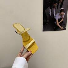 Women Athletic & Outdoor Sandals & Slides - 白色 - 查看 7