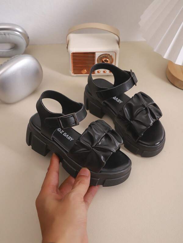 A Pair Of Girls' Outdoor Sandals, Summer New Round Toe Solid Color Thick Sole Design, Anti Slip And Durable, Fashionable And Generous Children's Roman Sandals