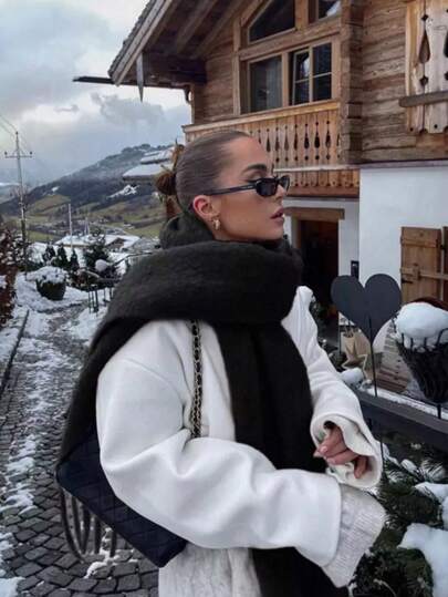 1pc Solid Color Scarf, Winter Warm Neck, Thickened Wool Knitted Thick Fringed Shawl, Can Be Worn