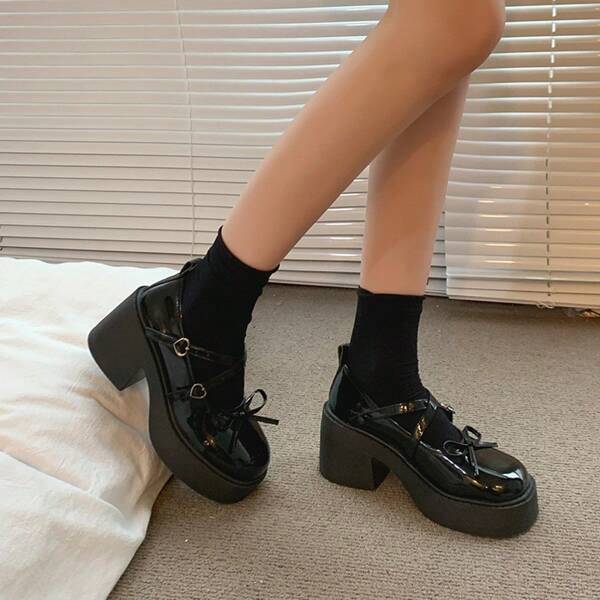 Zapatos pequeños con Cabeza Redonda y suela gruesa nueva princesa francesa de boca poco profunda en primavera zapatos de dama con tacones gruesos y zapatos individuales con lazo