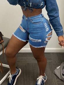 MUZZ浅蓝色牛仔短裤套装，适合夏季度假、休闲派对、音乐节等场合，时尚性感破洞弹力修身直筒短裤，带口袋，适合海滩、夜店等场合。 - 淺色水洗藍 - 查看 2