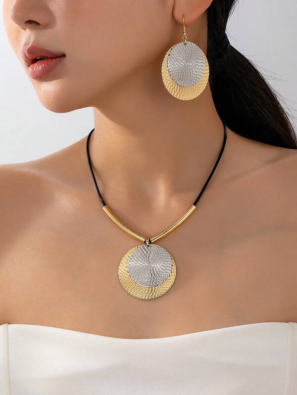 1 Set Minimalist Hip-Hop Style Dual-Tone Earrings And Round Pendant Necklace Set, Iron Material, Suitable For Party And Banquet Occasions, All Seasons