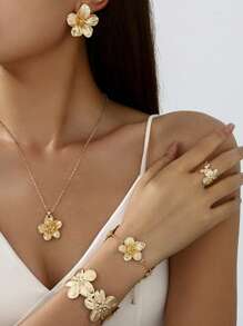 5-Piece Set Summer Holiday Elegant Floral 5-Petal Pendant Necklace, 1 Pair Of Earrings, 1 Necklace, 1 Bracelet, 1 Set Of Rings - Suitable For Daily, Casual, Party, Commuter, Vacation, Dating, Party, Fashion Women Jewelry Gifts
