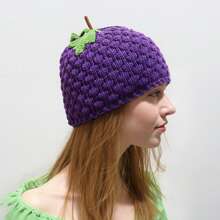 1pc Adorable Red Strawberry Design Knitted Beanie Hat For Women, Handmade Crochet Warm Cap For Autumn & Winter Daily Casual Wear Hat Valentine's Day