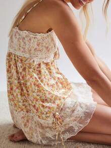 Women Boho Floral Mini Cami Dress Spaghetti Strap Sleeveless Deep V Neck Flowy Sling Dress Graphic Backless Y2K Summer Holiday Sundress - 黃色 - 查看 2