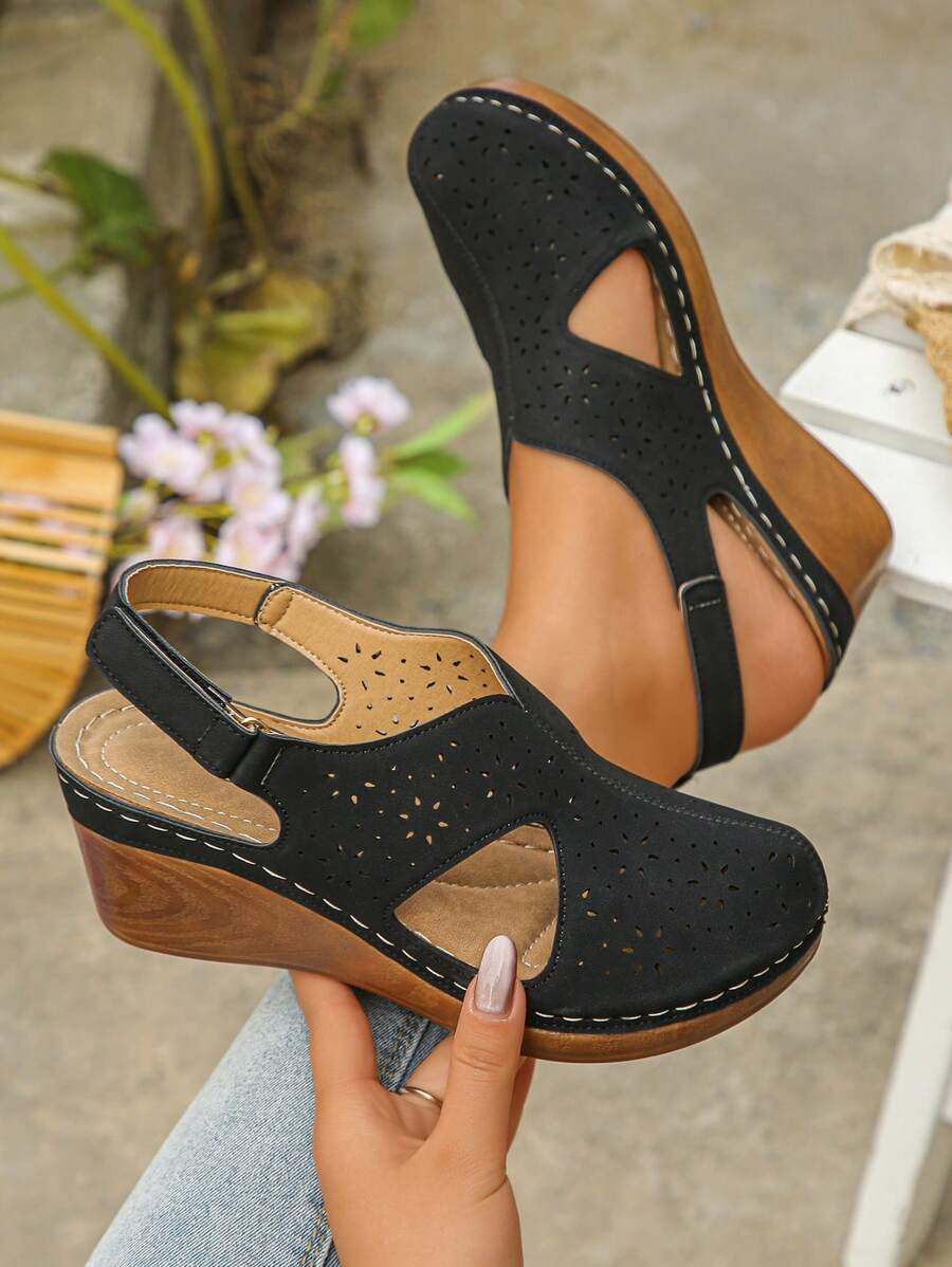 Women's Summer Wedding, Outdoor Party, Daily Wear Elegant Fashion Lightweight Comfortable Sweet New Style Outdoor Wedge Thick Bottom Slip-On Sandals - Black - View 1