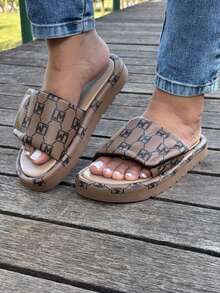 Sanadalia Chinelo Papete Slide Feminino Confortavel Palmilha Plana Moda Estampa Retro Xadrez - Café - Visão 3