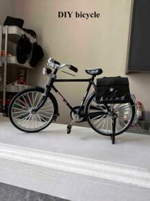 Vélo vintage rétro classique, décoration maison DIY, mini proportion combinée avec valise, kit artisanal DIY, démontable, modèle de mini vélo en alliage, mini objets, en alliage d'aluminium pour collectionneurs et passionnés, idéal comme cadeau d'enseignant et cadeau d'Halloween, décoration de Noël, cadeau de Noël pour les meilleurs amis.