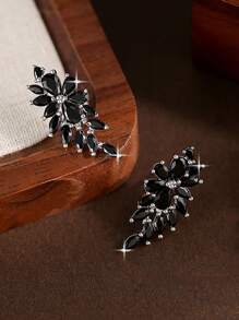 1 对奢华羽毛形黑色耳钉，适合女士，适合返校季，方晶锆石，礼物，日常佩戴，铜饰品