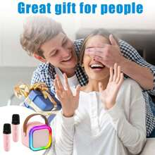 Miniaturowa maszyna karaoke dla dzieci i dorosłych z 2 bezprzewodowymi mikrofonami, wieloma światłami LED, głośnikiem karaoke, głośnikiem do karaoke dla dzieci, prezentami karaoke dla dziewczynek i chłopców w wieku 4, 5, 6, 7, 8, 9, 10, 12 lat i starszych, świąteczna impreza, zabawka dla dziewczynek, mini zabawki, zabawki, gry dla nastolatków, zabawki dla chłopców w wieku 6 lat, zabawki świąteczne dla dzieci, prezenty dla nastoletnich chłopców, gry dla dziewczynek, prezent dla nastolatków