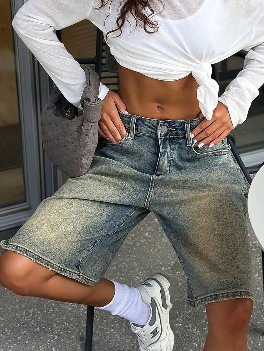 Y2K Streetwear Mid-Rise Loose Slant Pocket Wide Leg Bermuda Denim Shorts, Spring/Summer - Nostalgic Blue - View 1