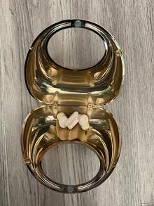 亚克力新月盒形迷你手提包，时尚百搭链条单肩斜挎包，口红袋，耳机盒 - 金色 - 查看 7