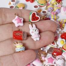2 piezas/15 piezas/24 piezas Lindos dijes de aleación de zinc esmaltados con diseños 3D realistas de comida, animales, frutas, pasteles, sandía, corazón, cereza, chile, ideales para manualidades y elaboración de joyería