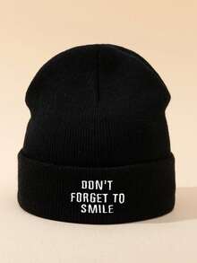 1 件男女通用时尚户外“GOD GOT ME”刺绣便帽，温暖舒适，适合所有季节秋季服装