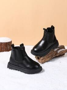 1双儿童秋冬新款软底时尚百搭户外防滑经典小皮靴