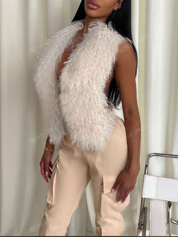 Women's Fashionable Y2K Sexy Backless Halter Faux Fur Vest, Suitable For Daily Outings, Dates, Nightclub Parties