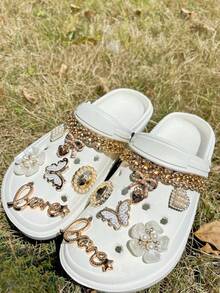 14 件/套可拆卸装饰鞋花，DIY 仿珍珠花、蝴蝶结、心形、金色蝴蝶装饰链，可爱的鞋配件适用于木屐、空心木底鞋、凉鞋、拖鞋、沙滩鞋，四季皆宜，是理想的完美礼物 - 金色 - 查看 7