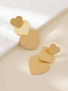 1对时尚金属几何扭曲水滴耳环