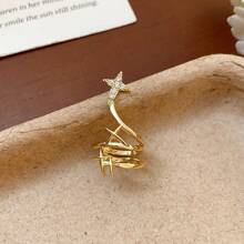 1pc Men's Silver Spiral Star Zirconia Single Ear Clip