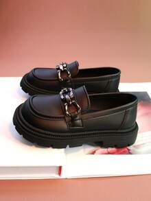 1 Pair Kids Slip-On Loafers, Leather Upper, Casual Shoes For Boys And Girls, Black Color, Suitable For Teenagers And Children, Low-Top, Comfortable Round Toe Design, Great For Casual Outfits And Daily Wear - Black - View 4