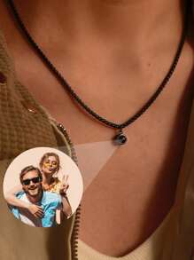 定制盒式链投影项链，定制彩色照片投影项链，不锈钢照片投影锁骨链（女士款），纪念照片项链，情人节定制礼物，送给女朋友、闺蜜、伴娘的礼物 - 投影項鍊2 - 查看 4
