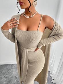 AIJ Amarilo 女士休闲优雅风格后开衩罗纹纯色细肩带中长连衣裙和外套 2 件套，配有侧腰系带 - 杏色 - 查看 5