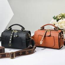 Women Top Handle Bags - 粉色 - 查看 1