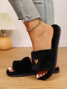 Chaussons de luxe mode avec décoration en forme de cœur pour femmes, doux et confortables, semelle souple et légers, conviennent pour le salon et la chambre, toutes saisons - Noir - Voir 3