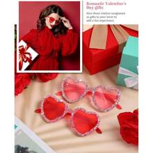 Heart-Shaped Frameless Crystal Decorated Eyeglasses, Fashion Brand Sparkling Crystal, Women's Fashionable Oversized Heart-Shaped Candy Color Beach Eyeglasses, Suitable For Masquerade Ball, Party, Holiday - Multicolor - View 9