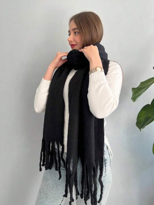 1pc Solid Color Scarf, Winter Warm Neck, Thickened Wool Knitted Thick Fringed Shawl, Can Be Worn