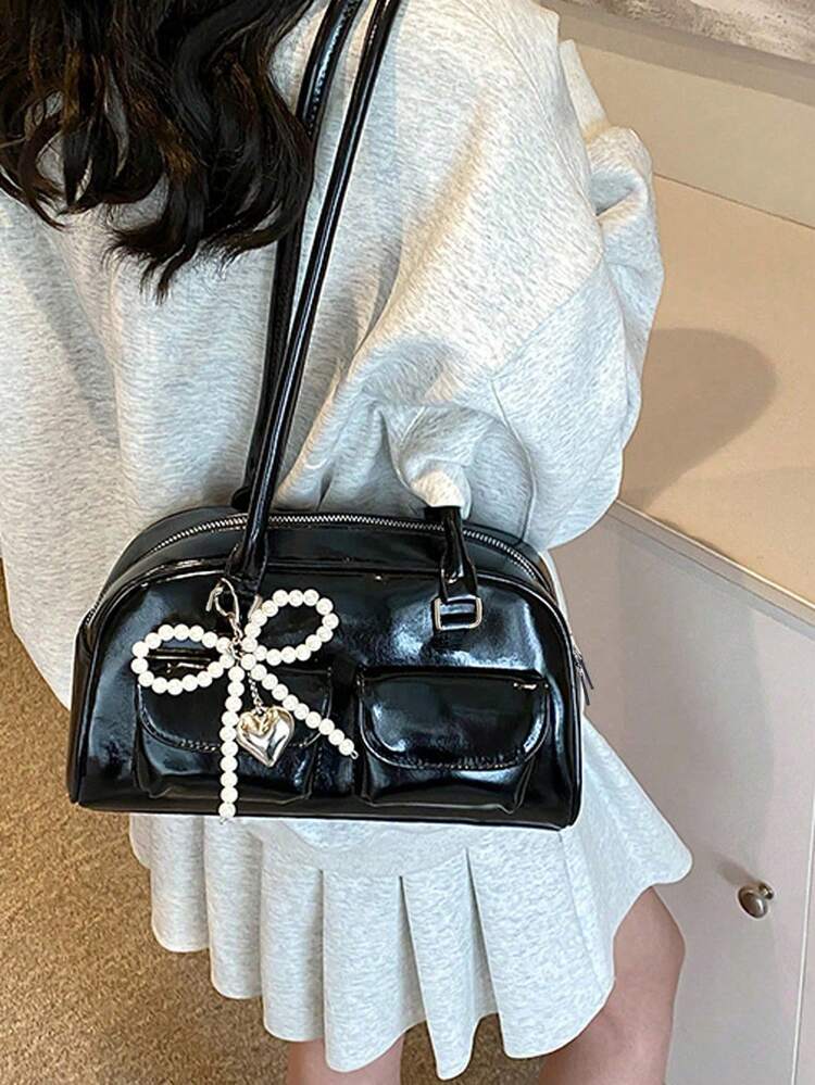 多ポケットの女性用ファッショナブルなトートバッグ、大容量の通勤バッグ、春夏の着用、音楽フェス、パーティ参加、ギフトに (ペンダント付き) - ブラック - 見る 1