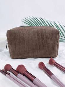 Personalized Waffle Travel Makeup Bag - Graduation Season Return Gift Customized Letter Makeup Bag, Embroidered Toilet Bag, Bridesmaid Gift, Wedding Gift, Ladies Gift, Makeup Bag, All-Purpose, Large Capacity, Versatile, Adorable, Contracted, Funny, Kawaii, Y2K, Minimalist, Commuting, Business Casual, Basics, Custom, Personalized, For Birthdays, For Holiday/ Vacation, For Outdoors/Outings/Travel/Hiking/Stadium/Sports/Climbing, For Business/Commute/Work/Office, Customized Women Bags, Delicate Romance, Travel Gift, Travel Gift For Family, New Year Glamour - Multicolor - View 8