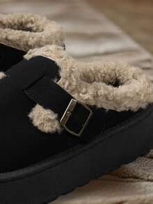 Zuecos de mujer de invierno nuevos con slip-on negra, pantuflas de nieve con plataforma impermeable, suela gruesa y hebilla de correa, material, aumento de altura, talla grande