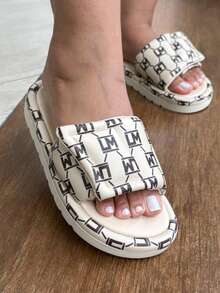 Bege