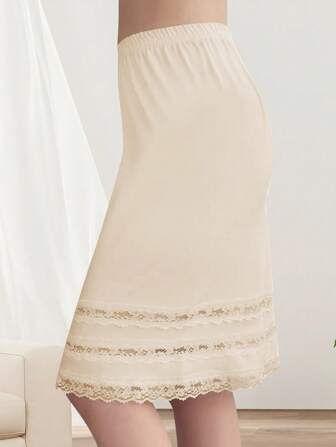 Meguma Enagua media con borde de encaje para mujer, previene la transparencia y el deslizamiento hacia arriba