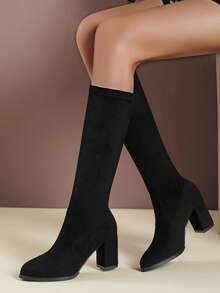 7.5厘米尖头弹力过膝靴，绒面革面料，青少年时尚靴子，秋冬款 - 黑色 - 查看 1
