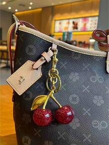 1pc Large Cherry Crystal Pendant, Keychain Pendant, Sparkling Cherry Pendant Keychain With Clip, Shiny Resin And Metal Accessories, Unisex Keychain, Wallet And Bag Charm - Đỏ - Xem 3