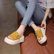 Women Platforms & Wedge Sandals