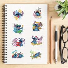 Disney 50 miếng dán hoạt hình Stitch chống thấm nước chính hãng, thích hợp để trang trí bình nước, máy tính xách tay, cản xe, phòng ngủ, tủ quần áo, ô tô, ván trượt, máy tính, điện thoại, mũ bảo hiểm, v.v. - DSN-029 - Xem 9