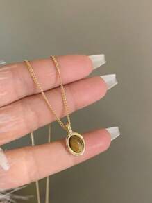 1 时尚优雅的猫眼石贝壳吊坠，独特简约的项链，适合女性百搭的日常珠宝佩戴