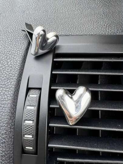 2pcs Silver Electroplated Metal Heart-Shaped Air Vent Clip, Car Interior Accessories, Creative Decorative Ornament For Car Air Conditioning Vent