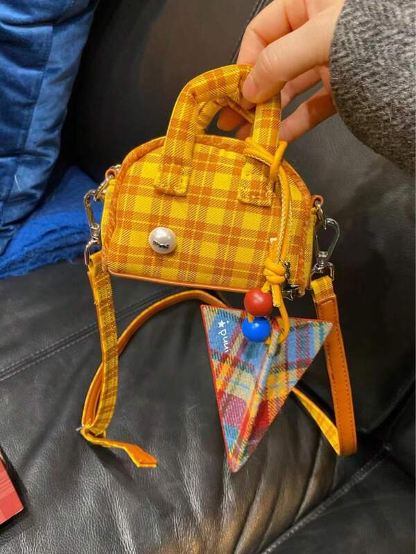 High-Level Three-Dimensional Sense Schoolbag Pendant, Bag Pendant, Keychain, Texture, Creative Pendant, Car Hanging