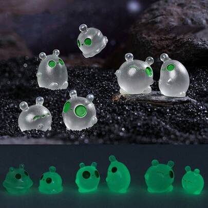 Mini Decor, Funny Glow-In-The-Dark Alien Figurine, DIY Decoration Accessory, Micro Landscape, Mini Desktop Ornament, Car Decor, Desktop Decor, DIY Hair Clip, Dollhouse Decor, Holiday Gift, Birthday Gift, Christmas Gift, Valentine's Day Gift, New Year Gift