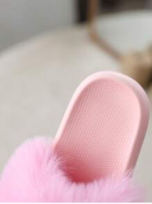 Kids Fashionable Versatile Cute Plush Indoor Slippers, Soft Bottom Slippers For All Seasons - Pink - View 6