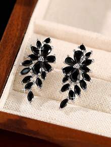 1 对奢华羽毛形黑色耳钉，适合女士，适合返校季，方晶锆石，礼物，日常佩戴，铜饰品