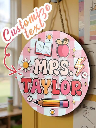 Personalisierter, individueller Lehrertürbehang, "Du bist in diesem Klassenzimmer", süßes Lehrertürschild, Geschenk zum Schulanfang, individueller Lehrername, Willkommensschild für Klassenzimmerdekoration, Namensschild für den Schreibtisch, Lehrerschreibtischschild, Klassenzimmerschild, Holznamensschild, bestes Lehrergescenk, Klassenzimmertürschild, individuelles Lehrerschild, Lehrertürbehang