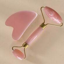 1 pezzo Set di strumenti per massaggio Guasha rosa, rullo massaggiatore per viso e corpo per massaggio dei meridiani, cura del viso per il sollevamento, bellezza, prodotti per la cura della pelle, spa, cura di sé, strumenti per la cura della pelle, cura del viso, forniture per estetista, massaggio, strumento per massaggio del viso, rullo per il viso