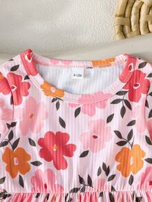 Nuevo conjunto de 3 piezas para otoño/invierno 2025: Vestido de manga larga con volantes en el bajo, estampado floral, a rayas y de cerezas - Multicolor - Ver 5
