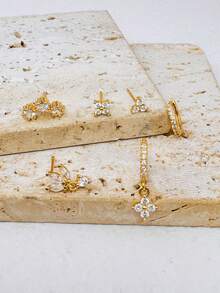 6 件经典 CZ 四瓣花吊坠环耳钉可堆叠耳环女士，小锆石 18K 镀金耳环堆叠女士女孩度假派对珠宝配饰 - 6Pcs for One Ear - 查看 4